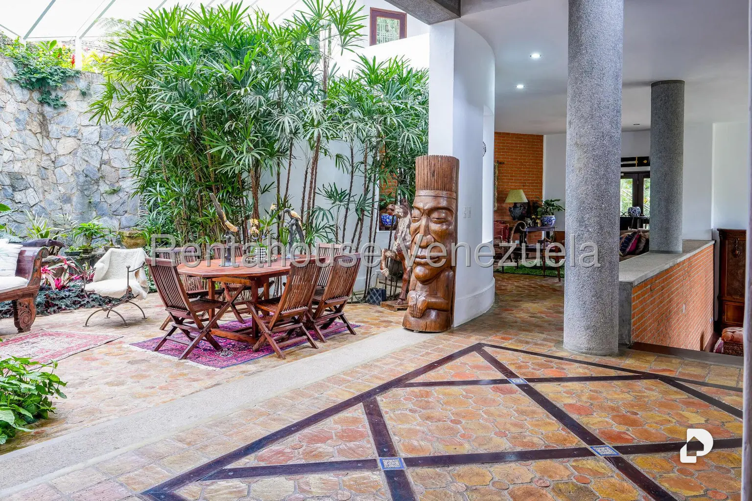 Casa en Oripoto, Caracas – 14