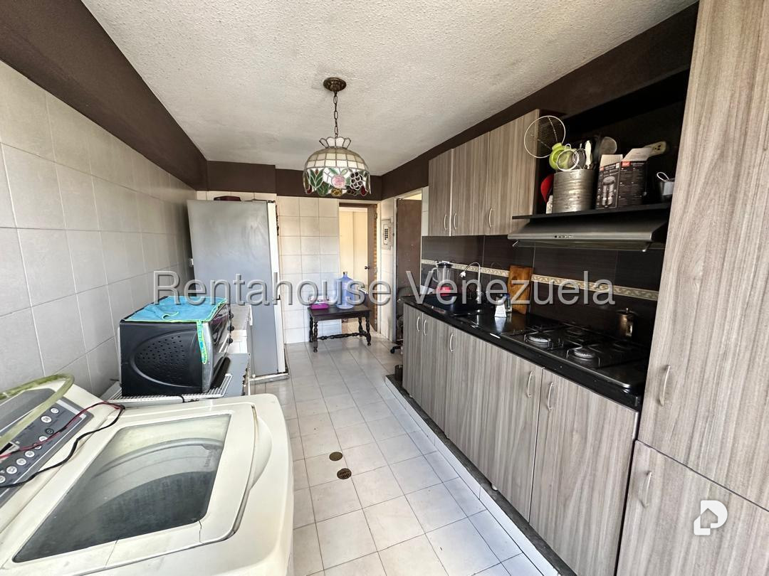Apartamento en Valle Abajo, Caracas – 12
