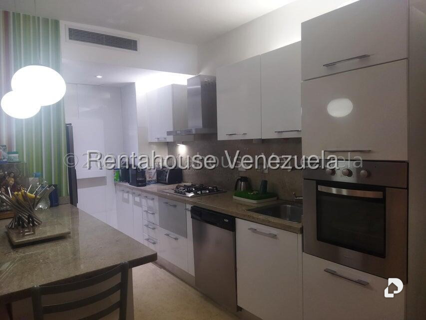 Apartamento en Campo Alegre, Caracas – 10