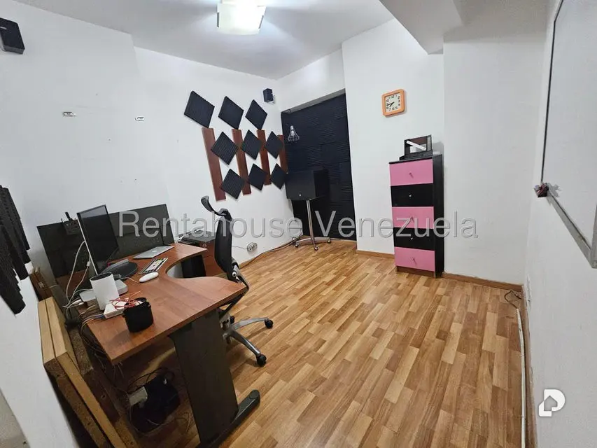 Apartamento en La Boyera, Caracas – 12