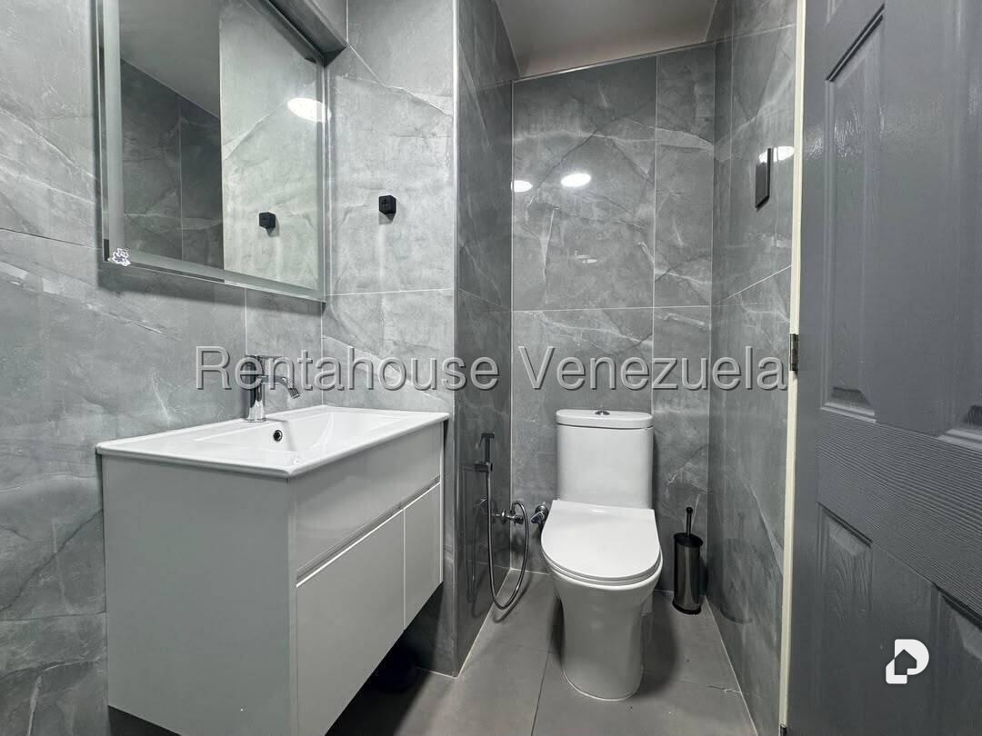 Apartamento en Santa Mónica, Caracas – 19