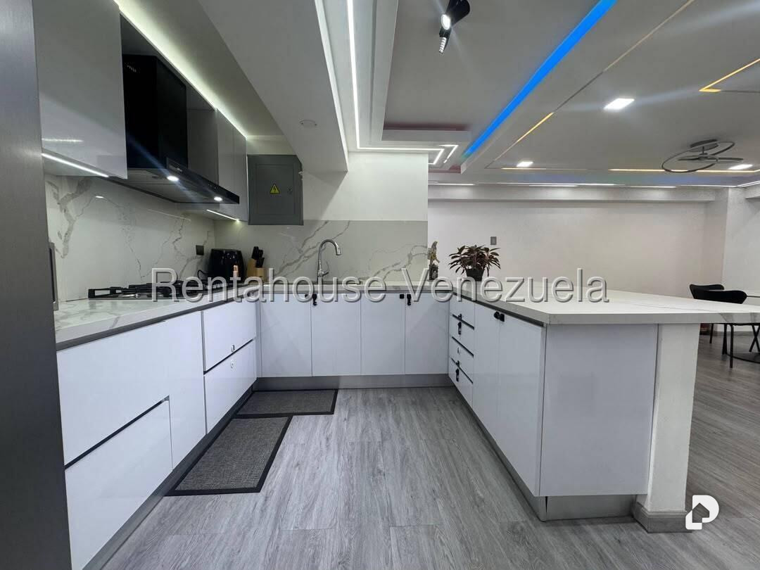 Apartamento en Santa Mónica, Caracas – 10