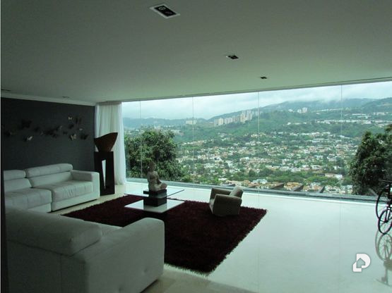 Casa en Cumbres de Curumo, Caracas – 4