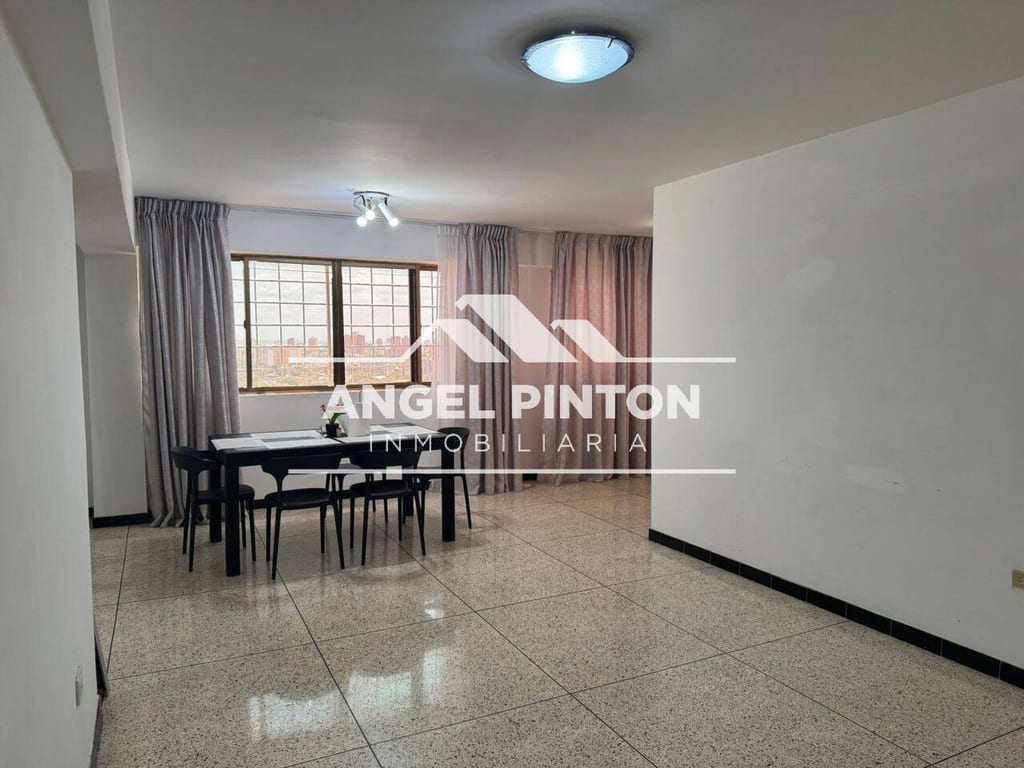 Apartamento en Delicias Norte, Maracaibo - 1