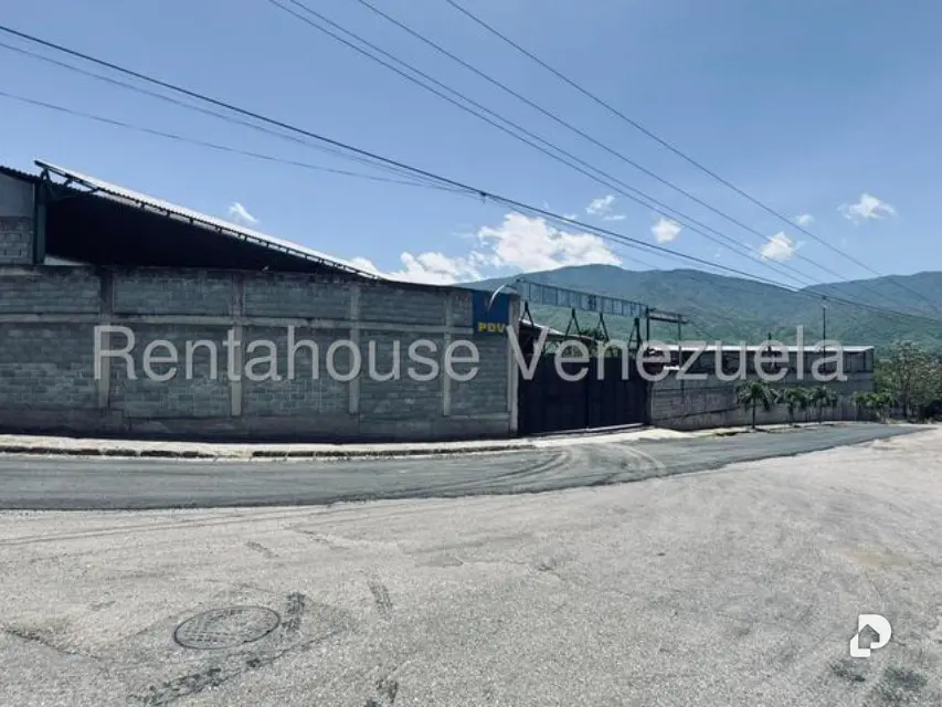 Warehouse in El Ingenio, Guatire – 1