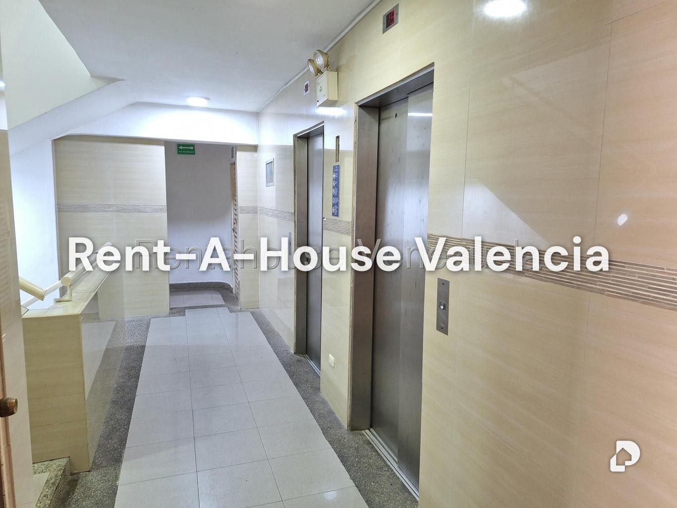 Apartamento en Valles de Camoruco, Valencia – 26