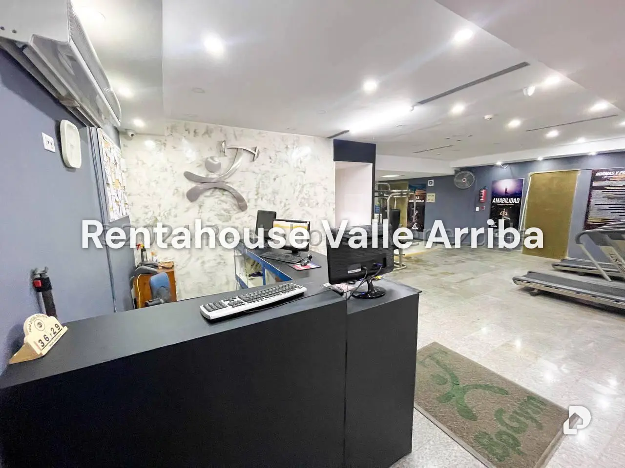 Local comercial en Los Palos Grandes, Caracas – 3