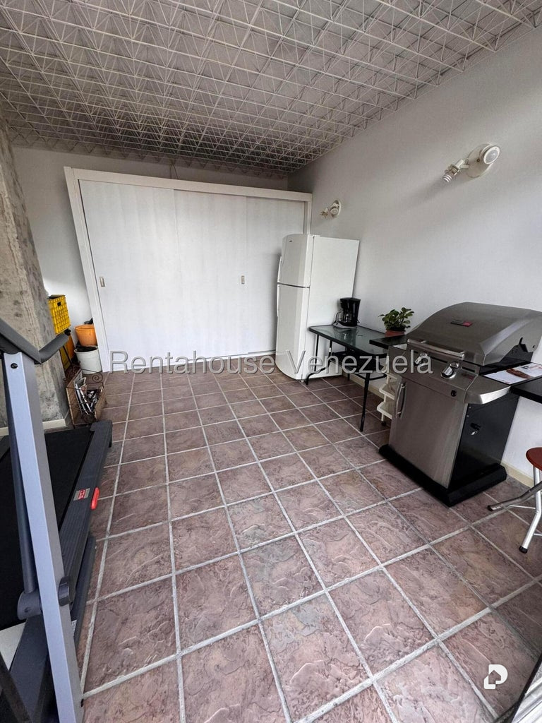 Apartamento en Colinas de Valle Arriba, Caracas