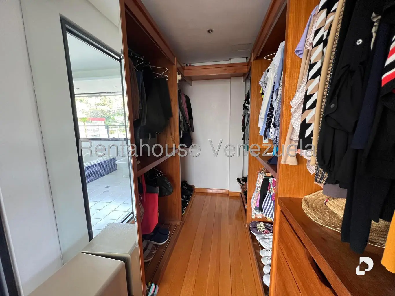 Apartamento en Cumbres de Curumo, Caracas – 19
