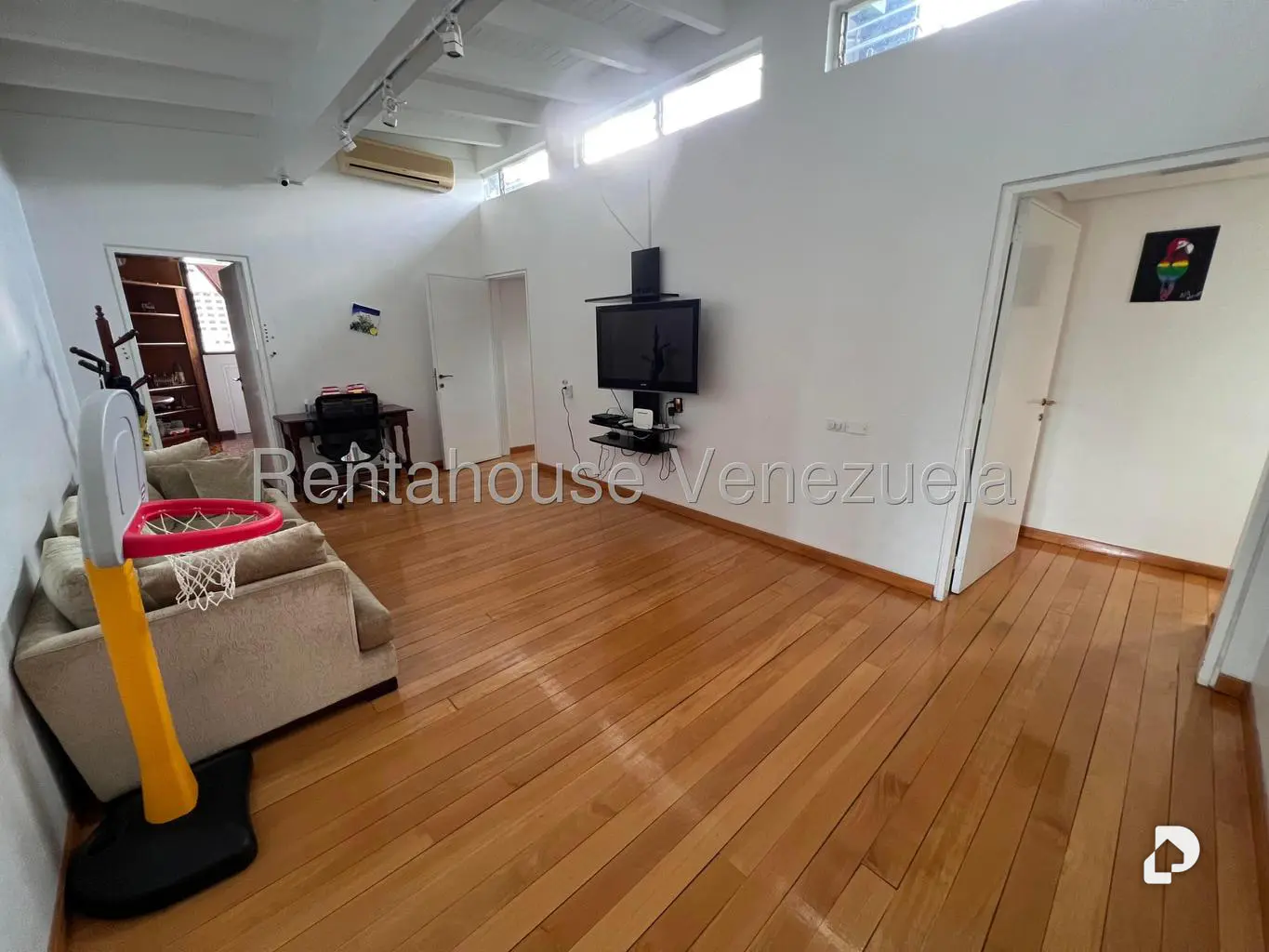 Apartamento en Cumbres de Curumo, Caracas – 16