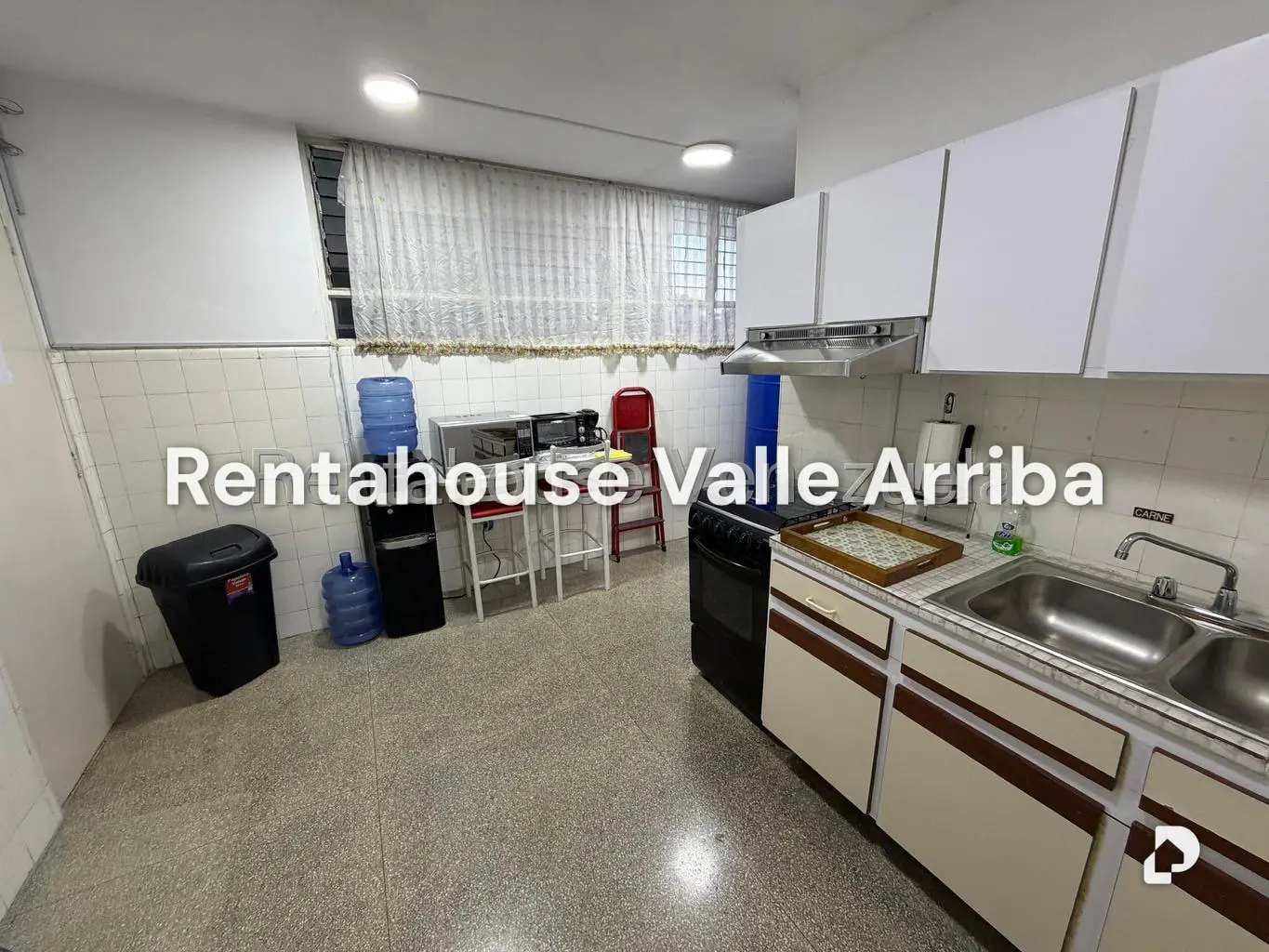 Apartamento en Las Palmas, Caracas – 11