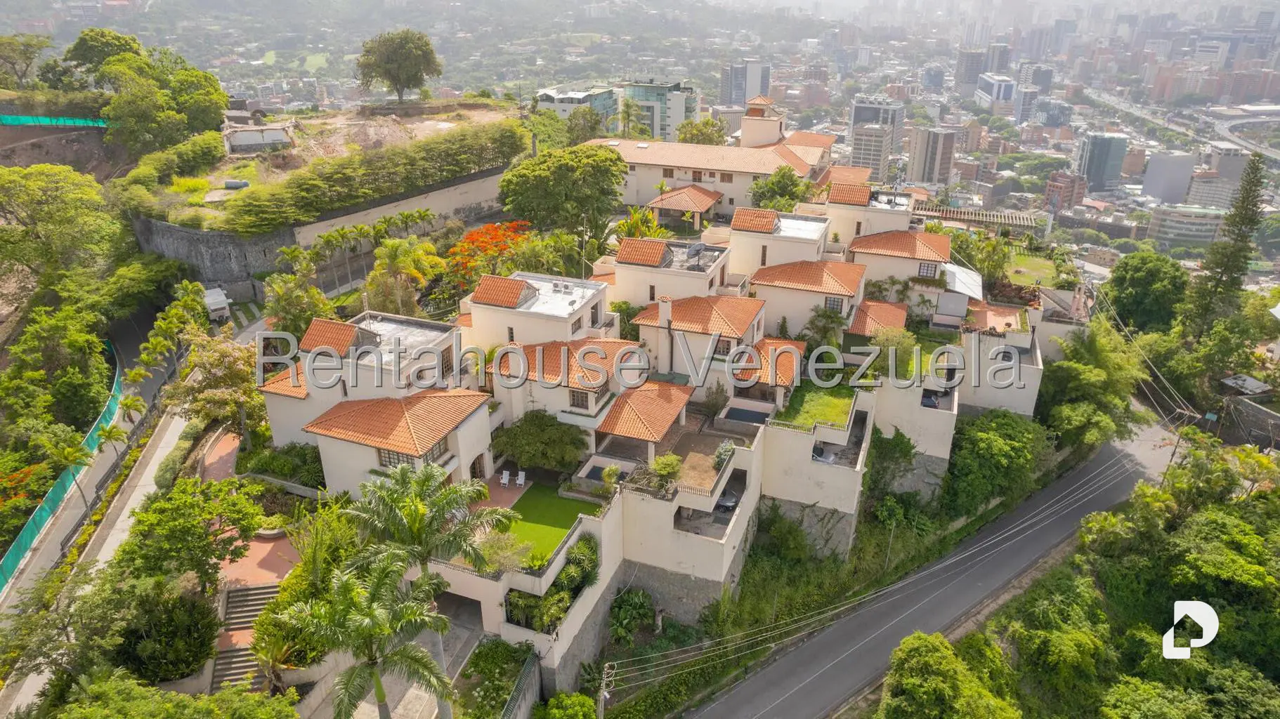 Casa en Lomas del Mirador, Caracas – 9