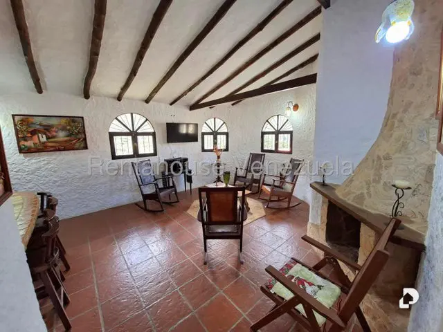 House in Escagüey, Cacute – 12