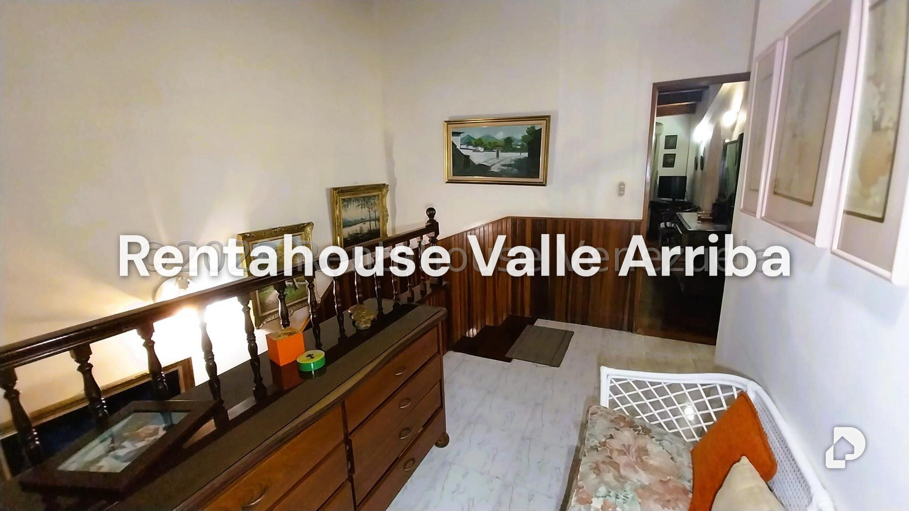Casa en Alto Prado, Caracas – 28
