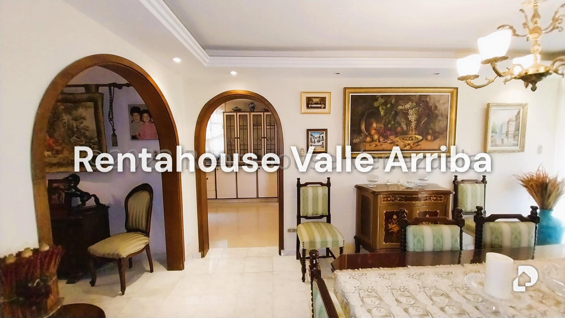 Casa en Alto Prado, Caracas – 30