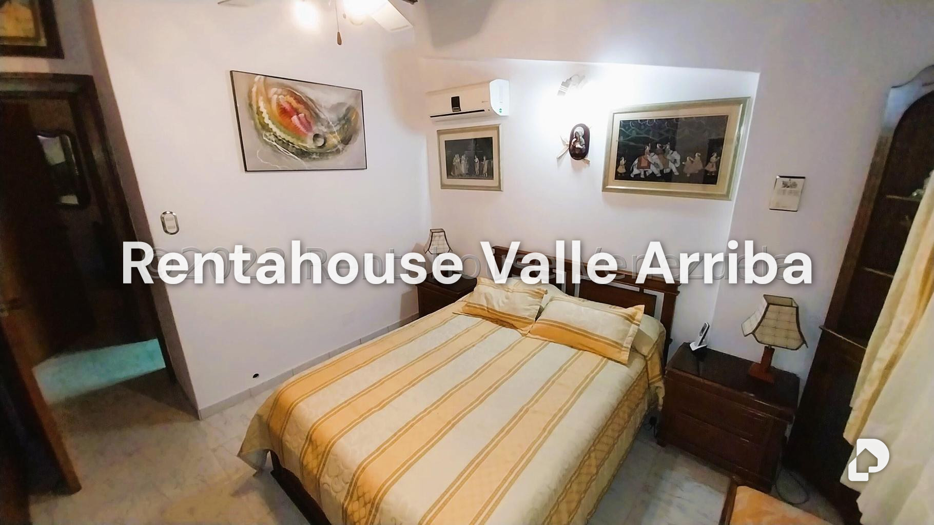 Casa en Alto Prado, Caracas – 24