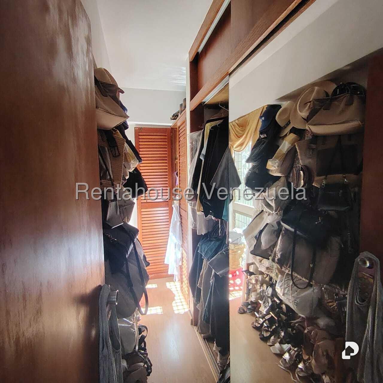 Apartamento en Santa Mónica, Caracas – 23