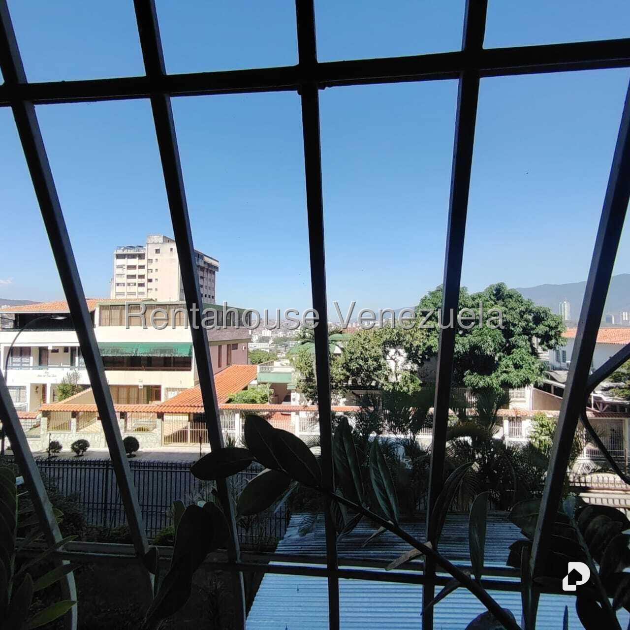 Apartamento en Santa Mónica, Caracas – 12