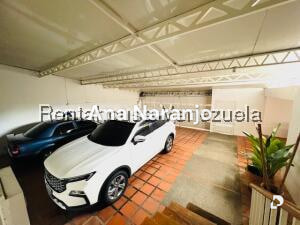 House in Prados del Este, Caracas – 24