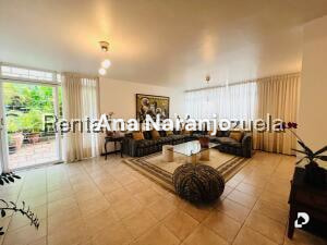 House in Prados del Este, Caracas – 11