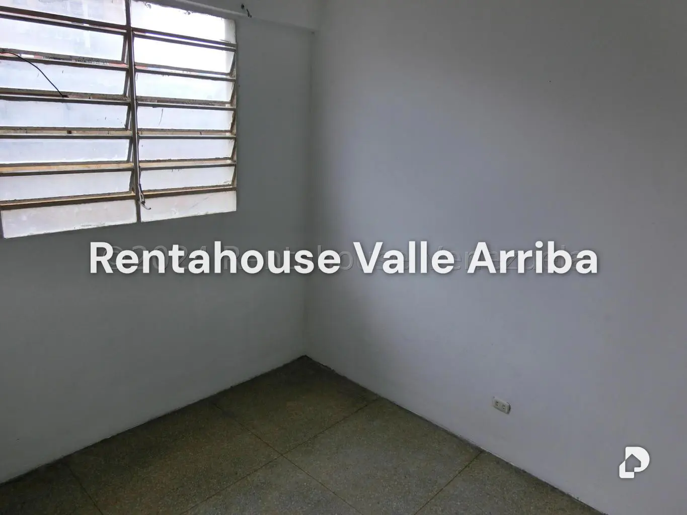 Commercial space in San Martín, Caracas – 11