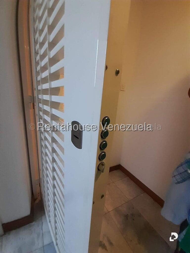 Apartamento en Colinas de La California, Caracas