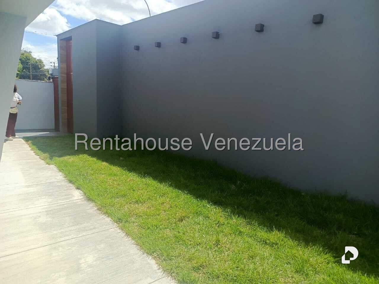 Casa en Los Palos Grandes, Caracas – 7