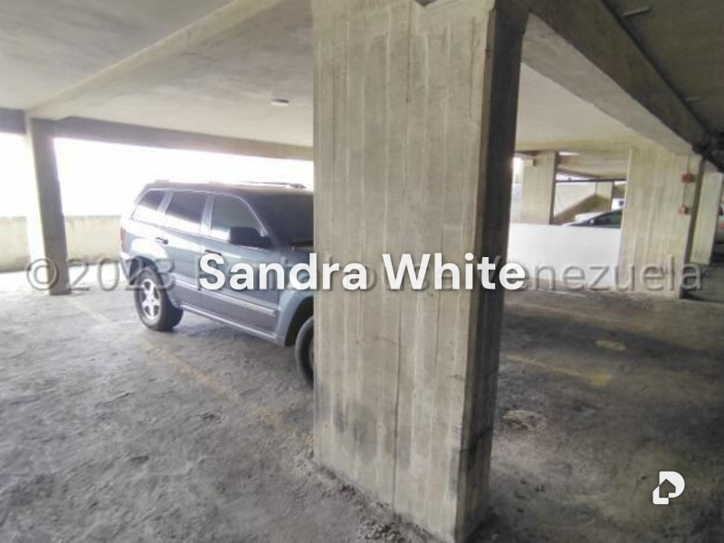 Apartamento en Manzanares. 27-1802, Caracas – 21