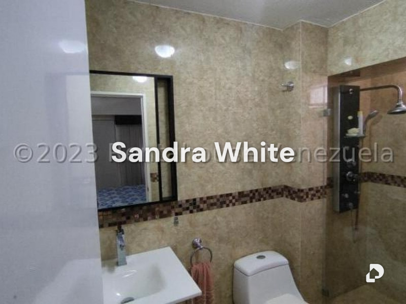 Apartamento en Manzanares. 27-1802, Caracas – 19