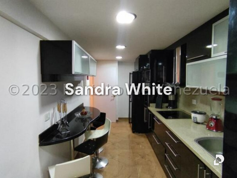 Apartamento en Manzanares. 27-1802, Caracas – 15