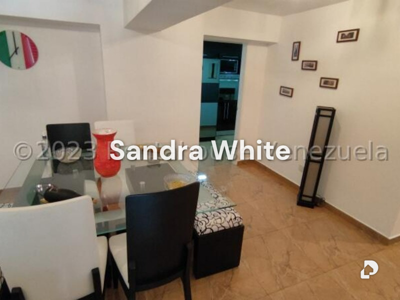 Apartamento en Manzanares. 27-1802, Caracas – 11