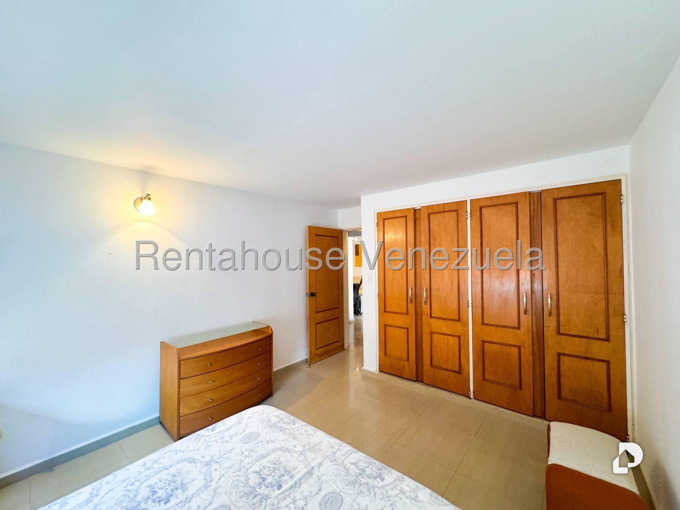 Apartamento en Colinas de La Tahona, Caracas