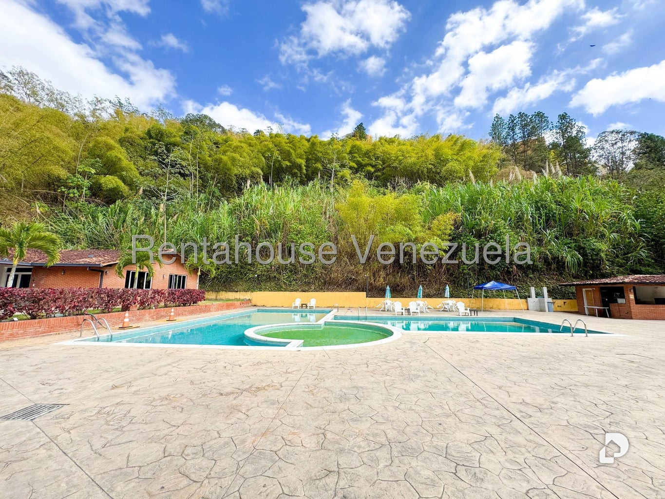 Apartamento en Colinas de La Tahona, Caracas