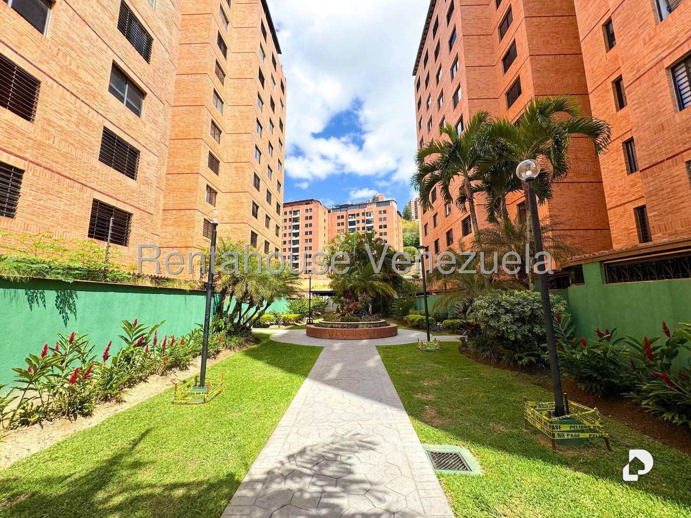 Apartamento en Colinas de La Tahona, Caracas