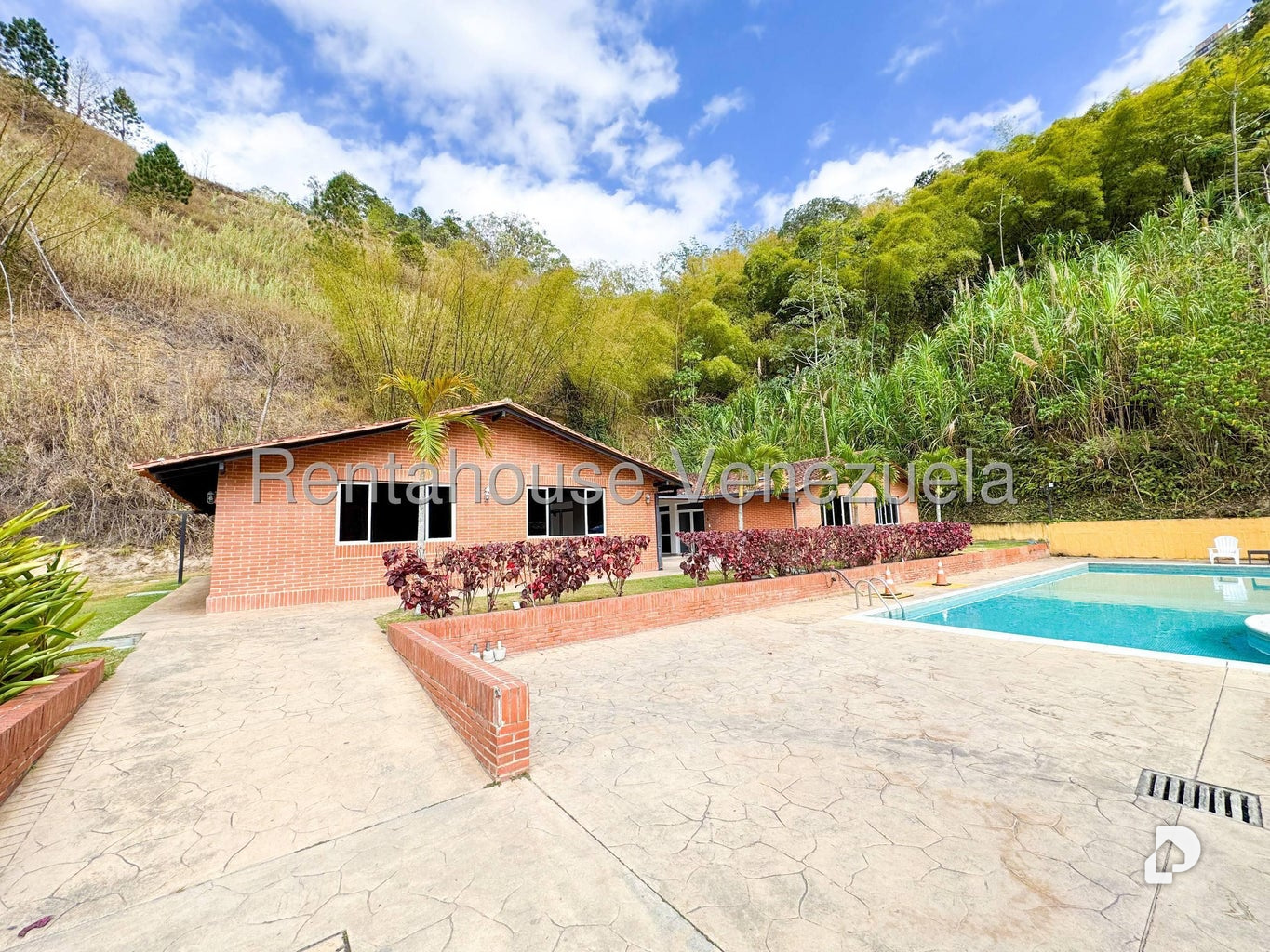 Apartamento en Colinas de La Tahona, Caracas