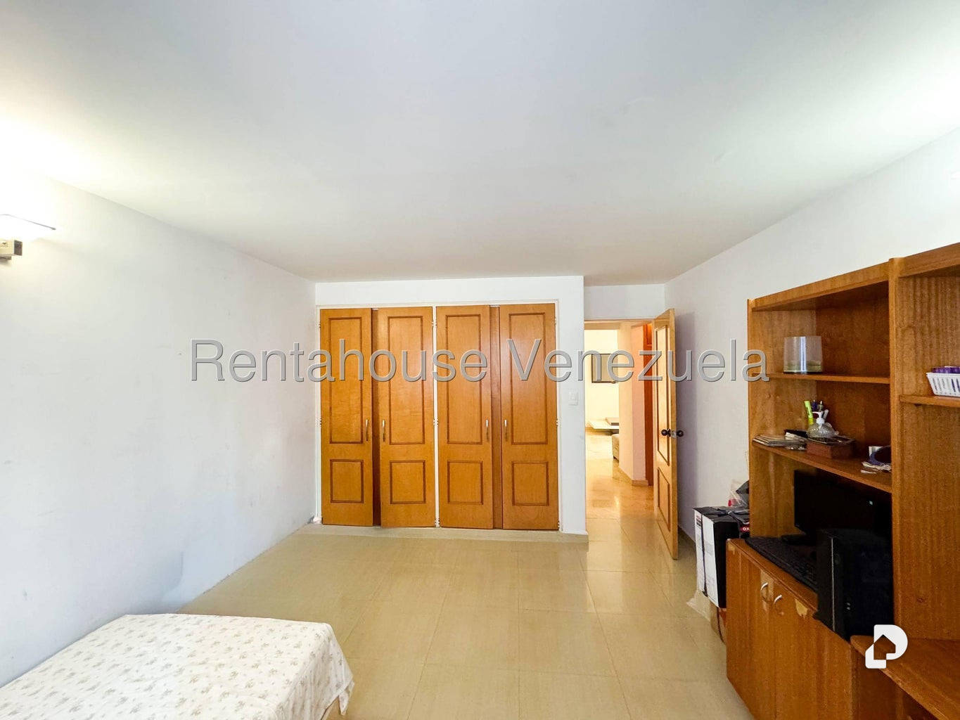 Apartamento en Colinas de La Tahona, Caracas