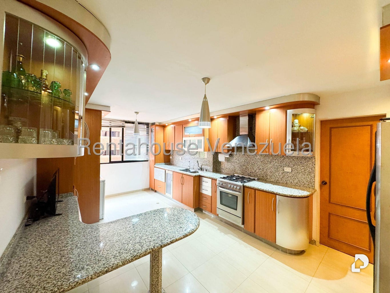 Apartamento en Colinas de La Tahona, Caracas