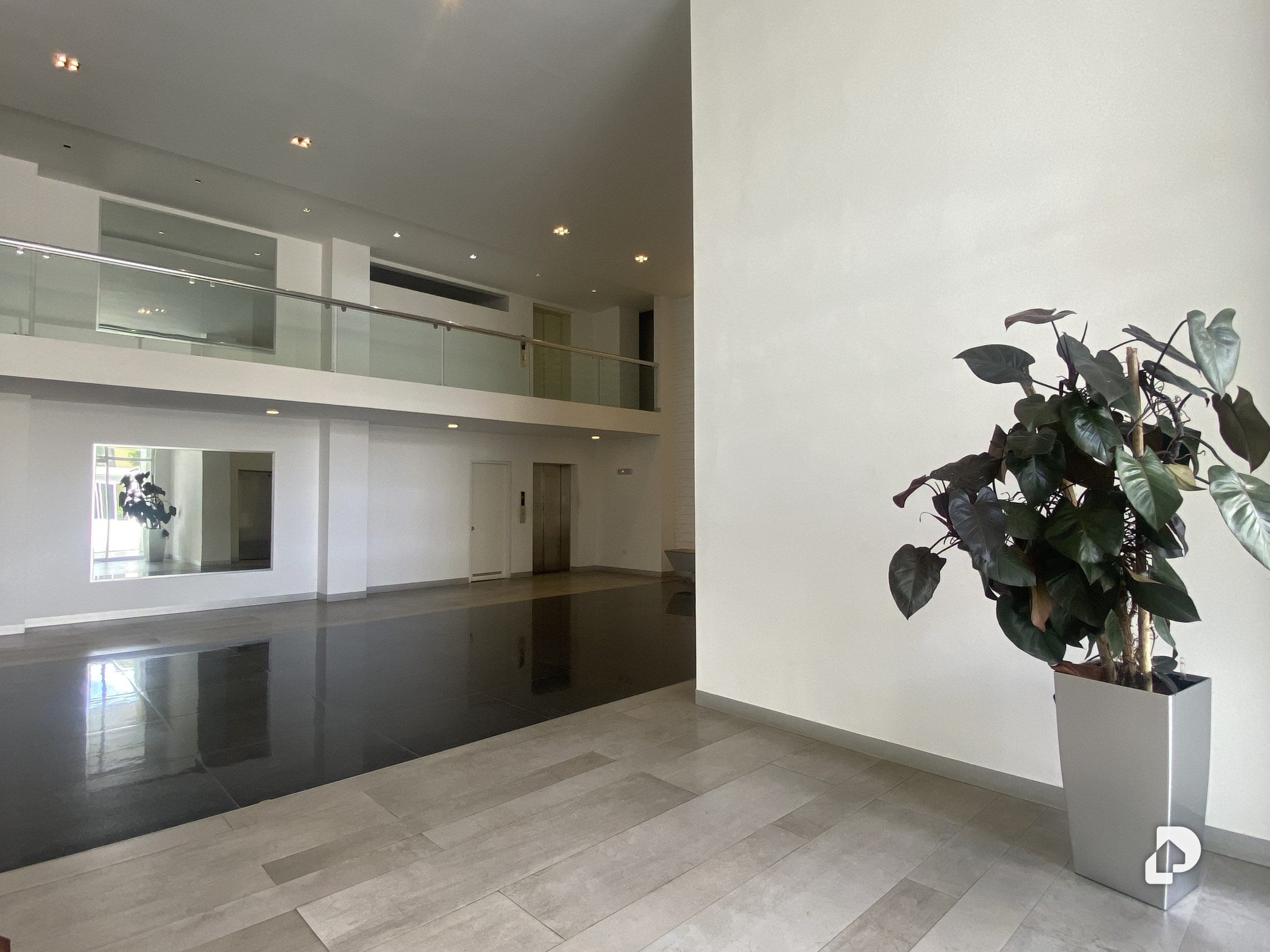 Apartment in La Boyera, Caracas – 4