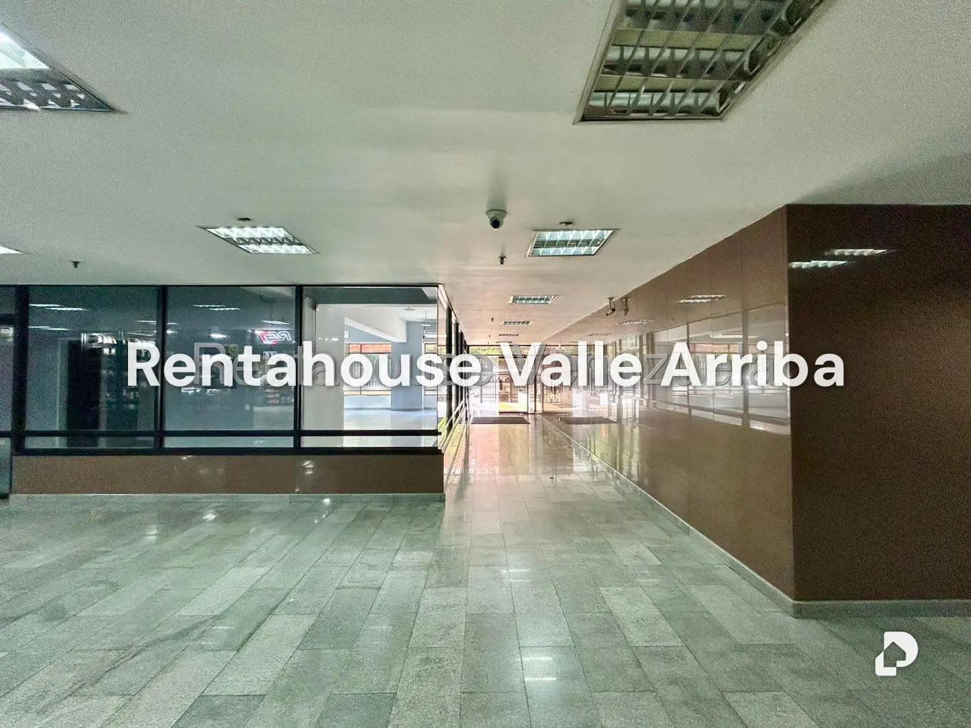 Office in Boleíta Norte, Caracas – 13