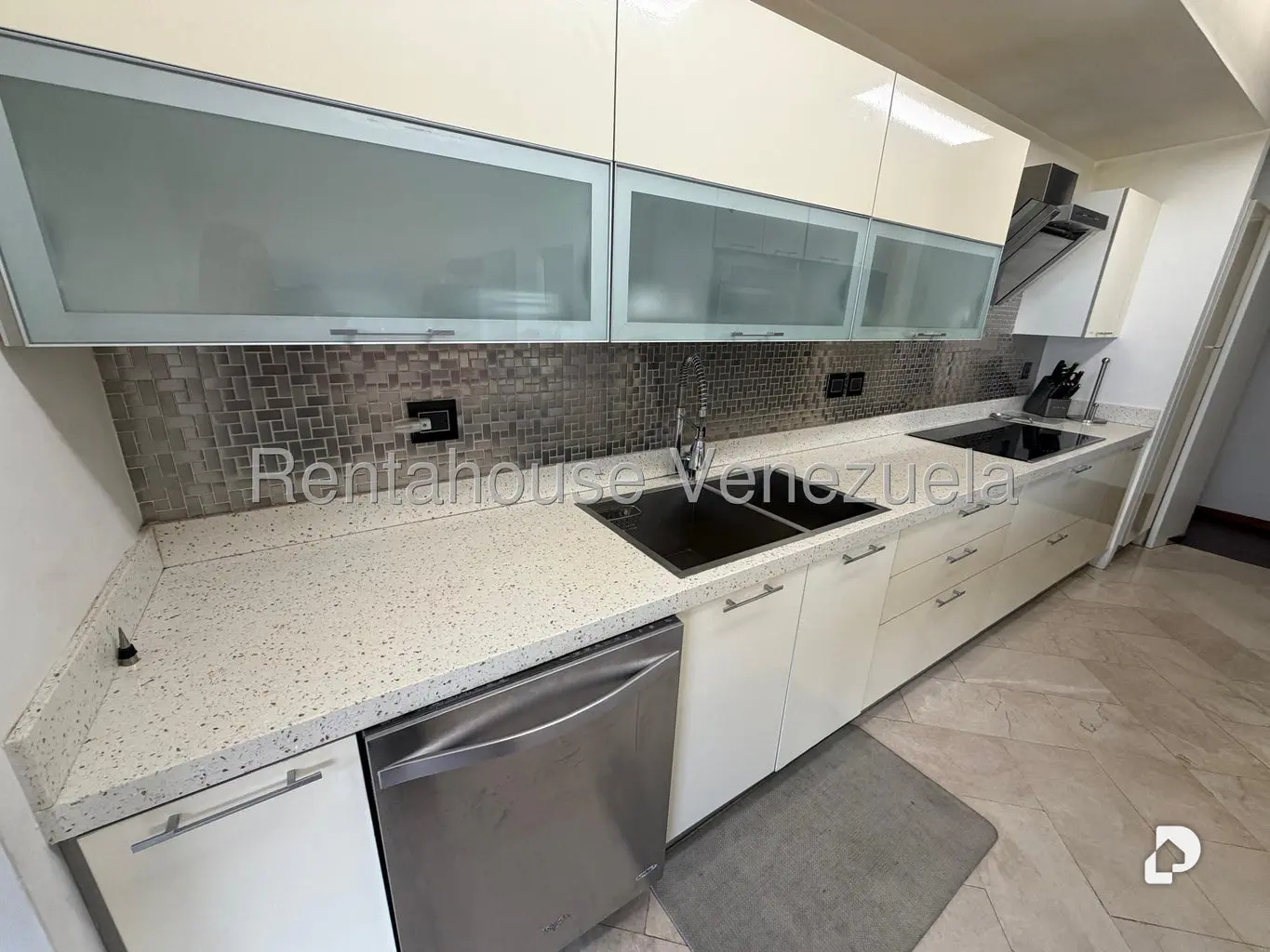 Apartamento en La Alameda, Caracas – 12