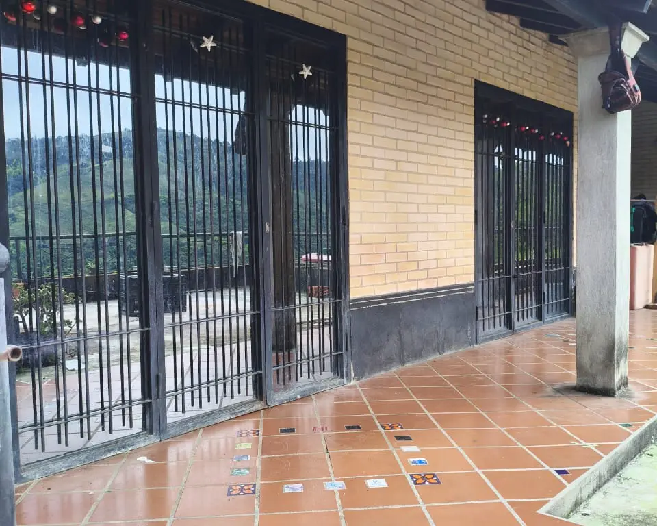 Casa en Sabaneta, Caracas - 1