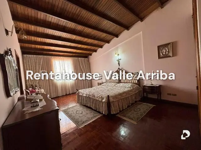 Casa en Macaracuay, Caracas – 12