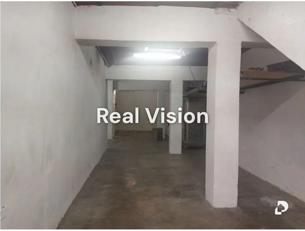 Local comercial en Prado de María, Caracas – 3