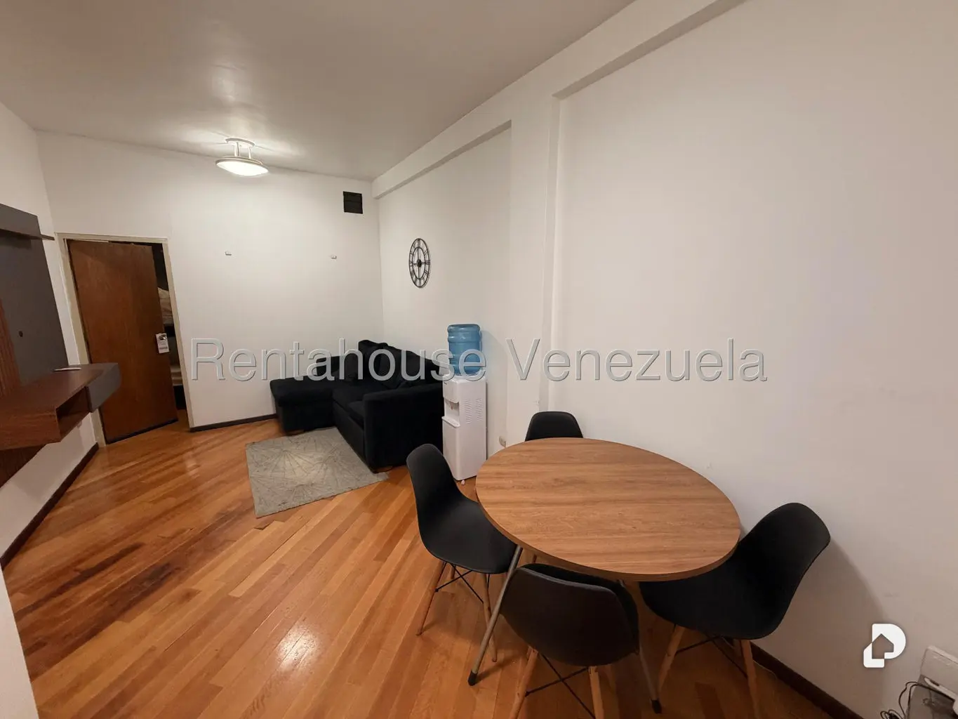 Apartamento en El Paraíso, Caracas – 11