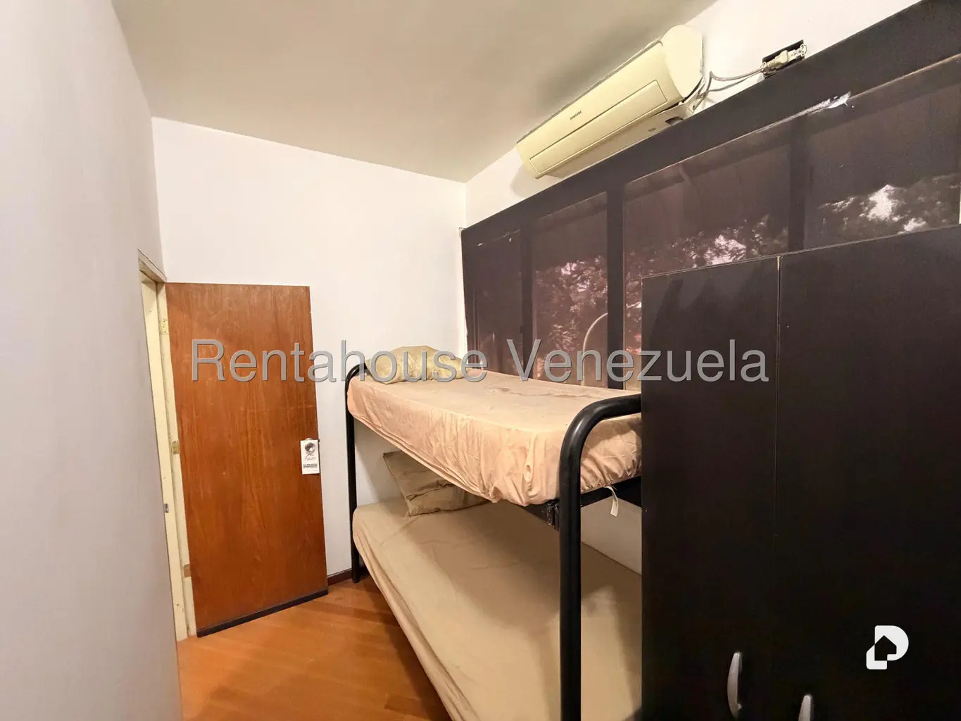 Apartamento en El Paraíso, Caracas – 12