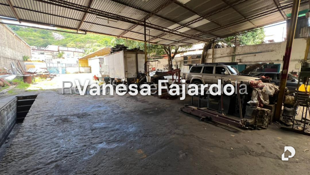 Terreno en La Yaguara, Caracas – 11