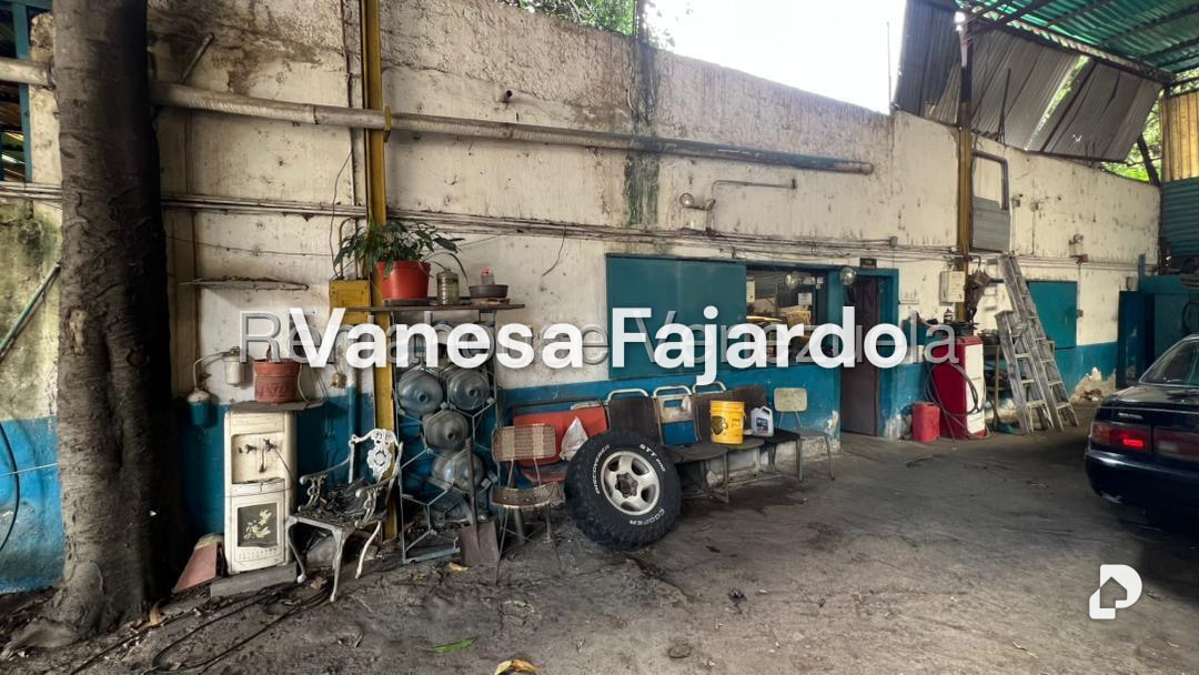 Terreno en La Yaguara, Caracas – 12