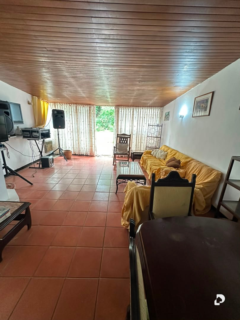 House in El Cafetal, Caracas – 14