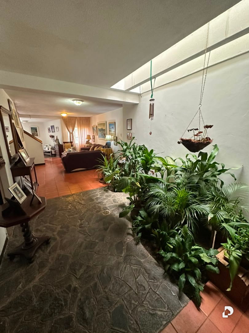 House in El Cafetal, Caracas – 8