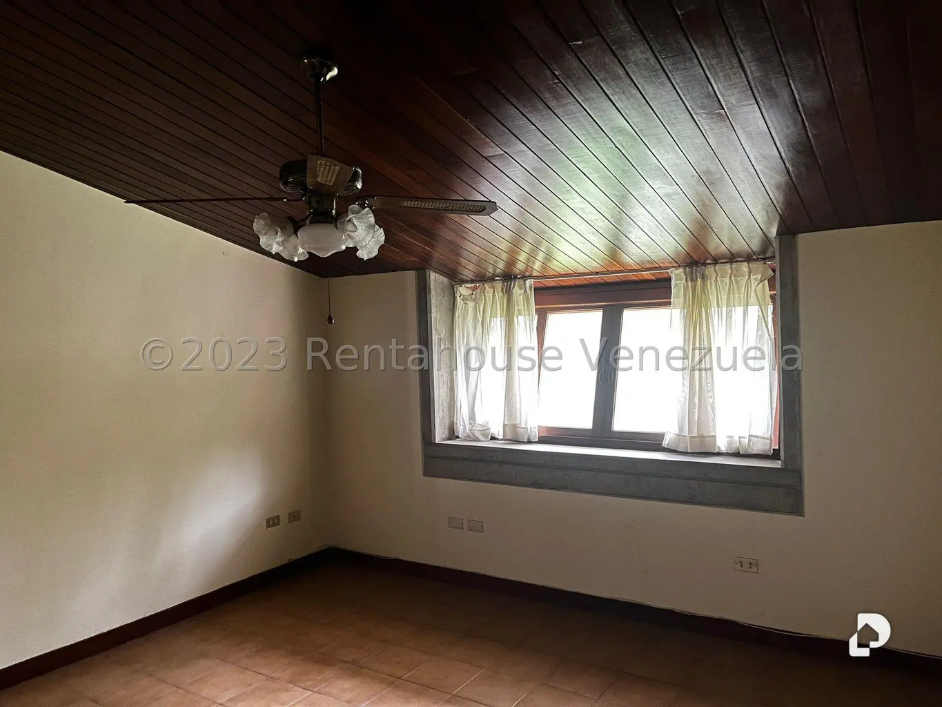 Casa en Colinas del Tamanaco, Caracas – 9